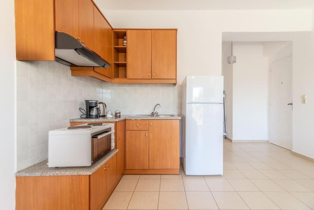 Urban Apt Next University 3 Ираклион Экстерьер фото